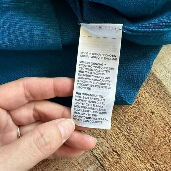 Chicos High neck long sleeve top women's 2 (L) - Picture 6 of 7